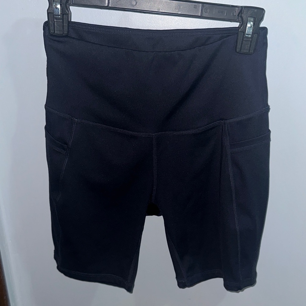 Sleek Black Women's Bike Shorts